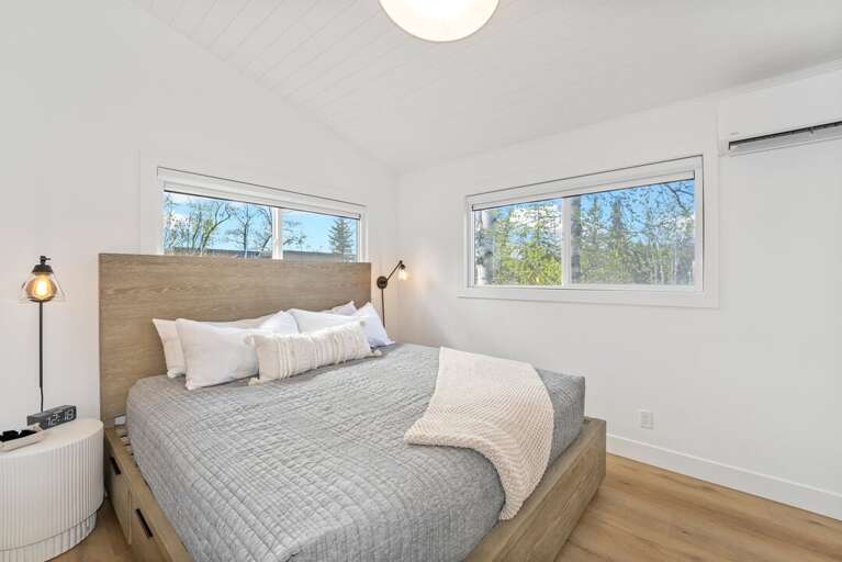 Comfortable room with natural light streaming in | Upper Level Comfortable room with natural light streaming in | Upper Level