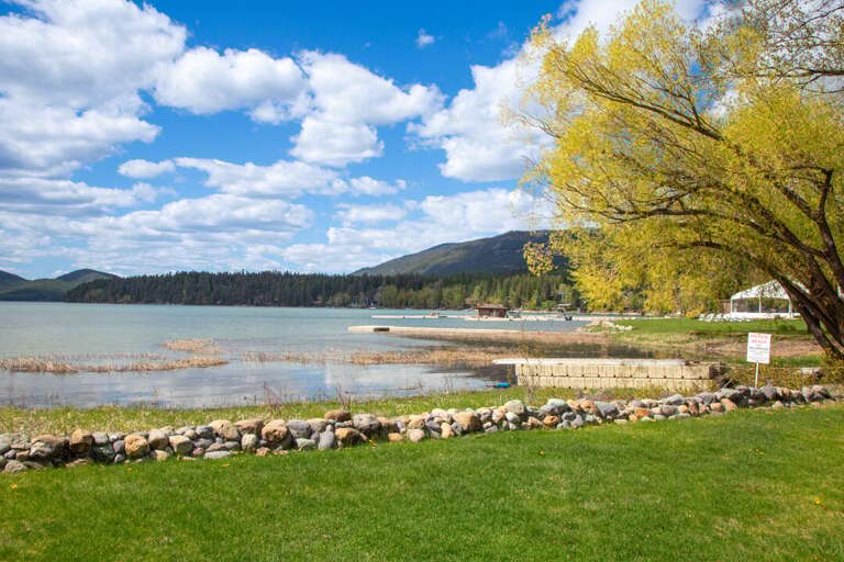 Perfect for kayaking or swimming | Exterior Perfect for kayaking or swimming | Exterior