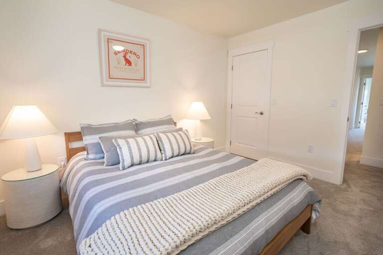 Get cozy | Queen Bed | Upper Level