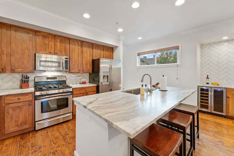 Kitchen Island Seating for 3 | Main Level