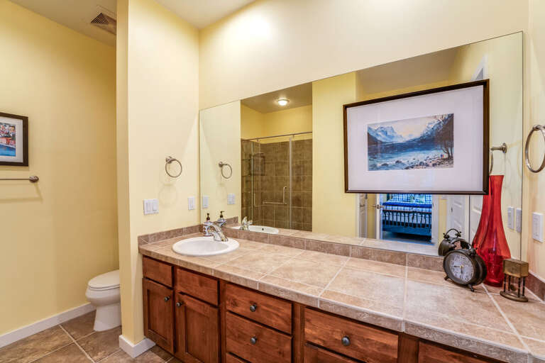 Ensuite Bathroom |Single Vanity with Ample Counter Space | Main Level