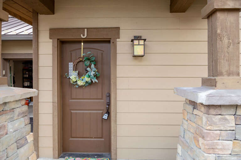 Front Entrance | Exterior