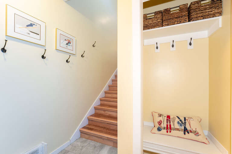 Front Entrance Stairs and Coat Rack/ Mud Room | Lower Level