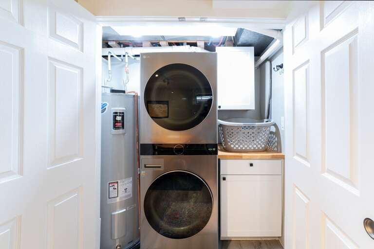 Full Size Washer and Dryer | Lower Level