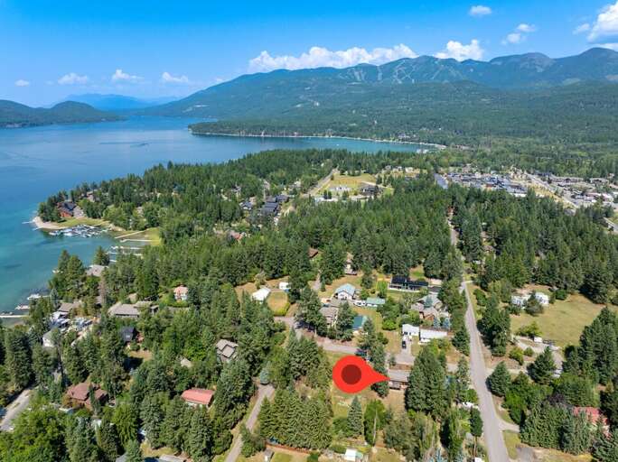 Properties Proximity to Whitefish Lake and Downtown Whitefish | Exterior