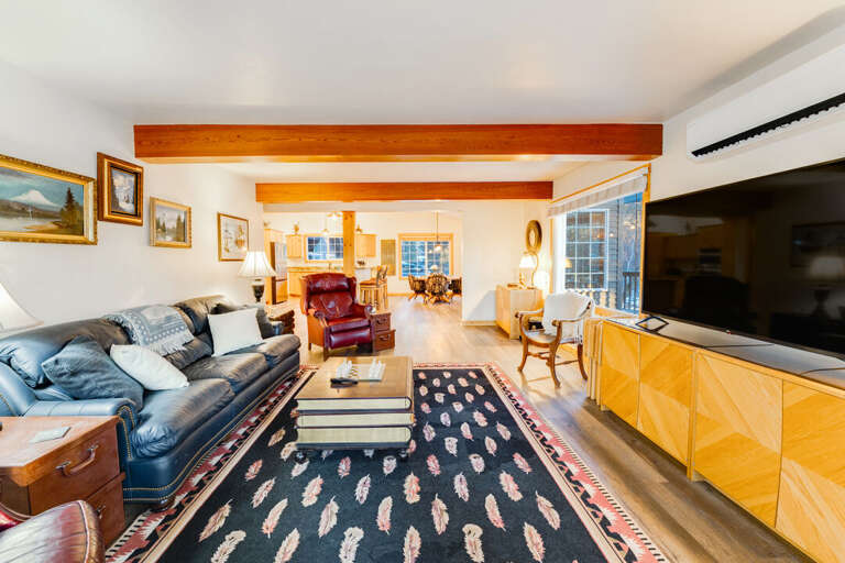 Spacious Floor Plan | Main Level