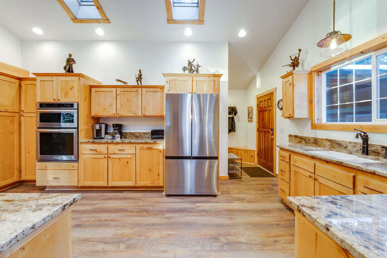 Stainless Steel Refrigerator and Dual Ovens | Main Level