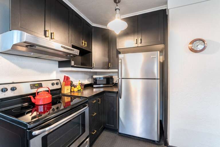 Fully Equipped Kitchen with Stainless Steel Appliances | Main Level