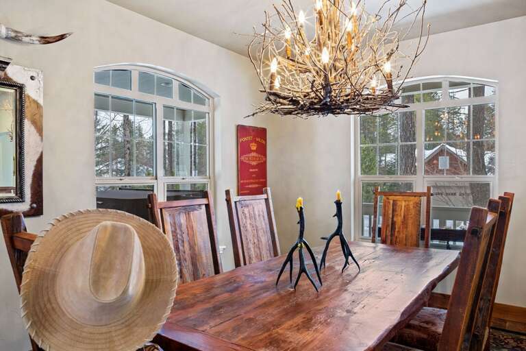 Dining Room with Seating for Six