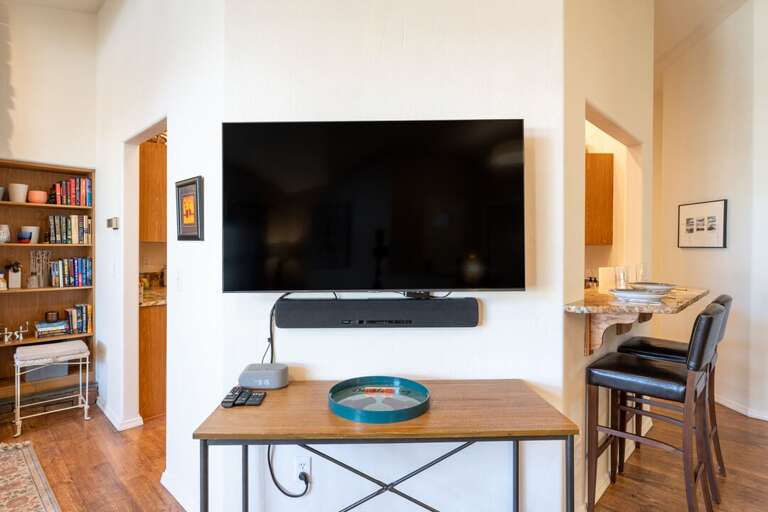 Enjoy your favorite shows with this 55'' smart TV