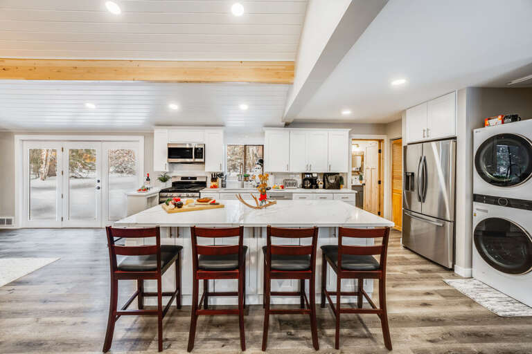 Center Island with Bar Seating | Main Level Center Island with Bar Seating | Main Level