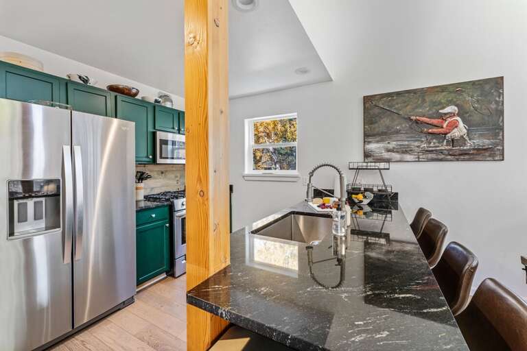 Full Equipped Kitchen with Stainless Steel Appliances | Main Level