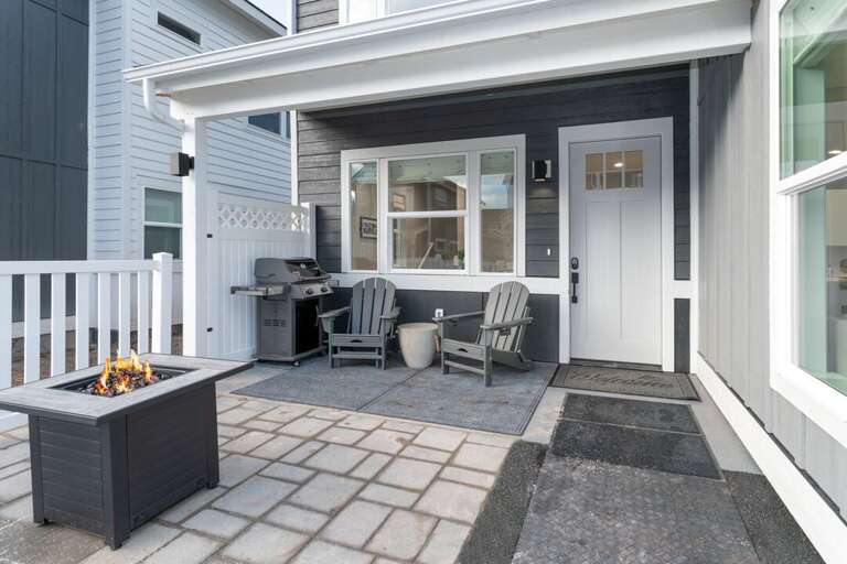 Cozy Fire Pit | Exterior Cozy Fire Pit | Exterior