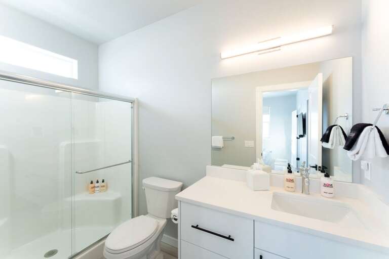 Master En suite with a shower | Upper Level Master En suite with a shower | Upper Level