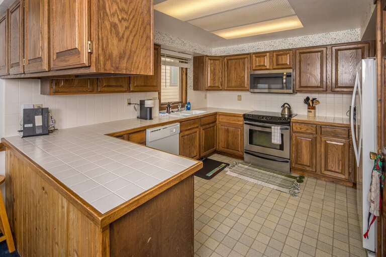 Lots of space for large meals