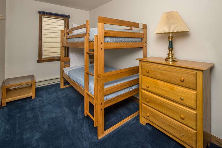 Twin bunk beds