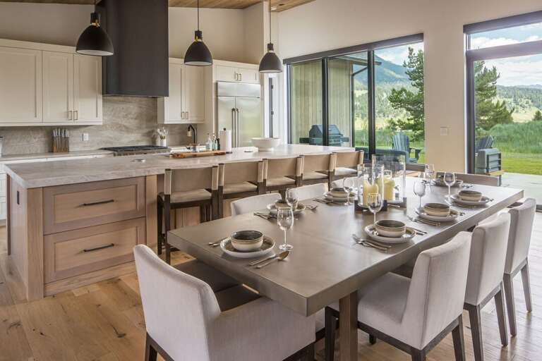 Plenty of seats for everyone! Plenty of seats for everyone!