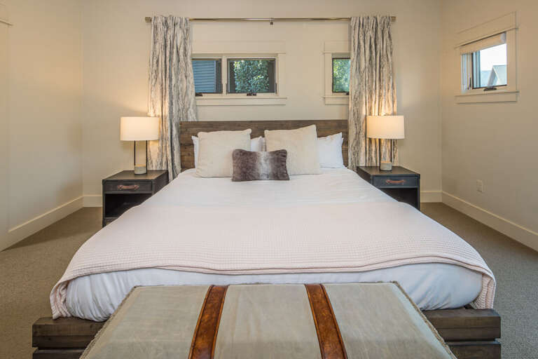 Lots of natural light coming in from all directions | Upper Level