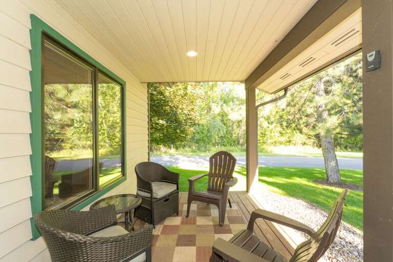 Covered Porch to experience nature | Exterior Covered Porch to experience nature | Exterior