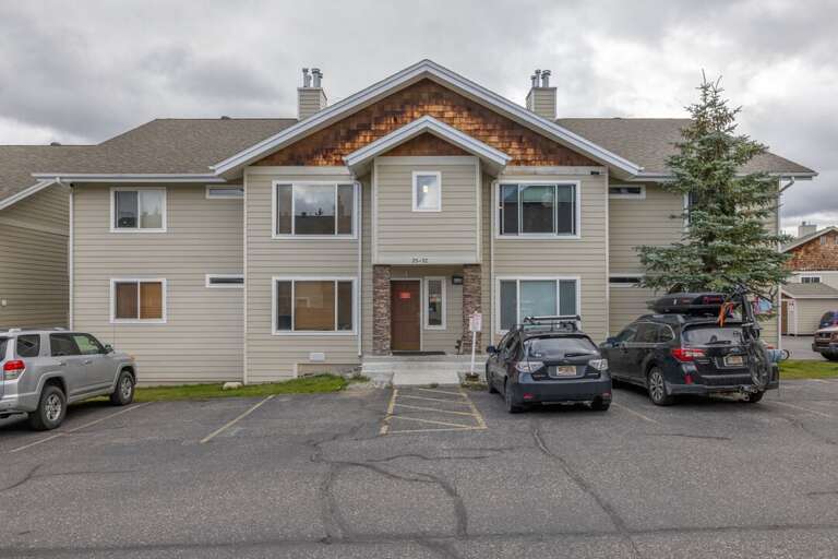 Welcome to Cedar Creek Retreat! Welcome to Cedar Creek Retreat!