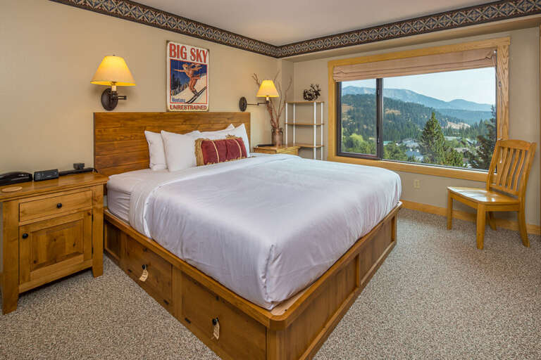 King Bed | Main Level King Bed | Main Level