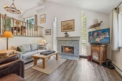 Welcome to Wildwood Ridge Retreat! | Main Level