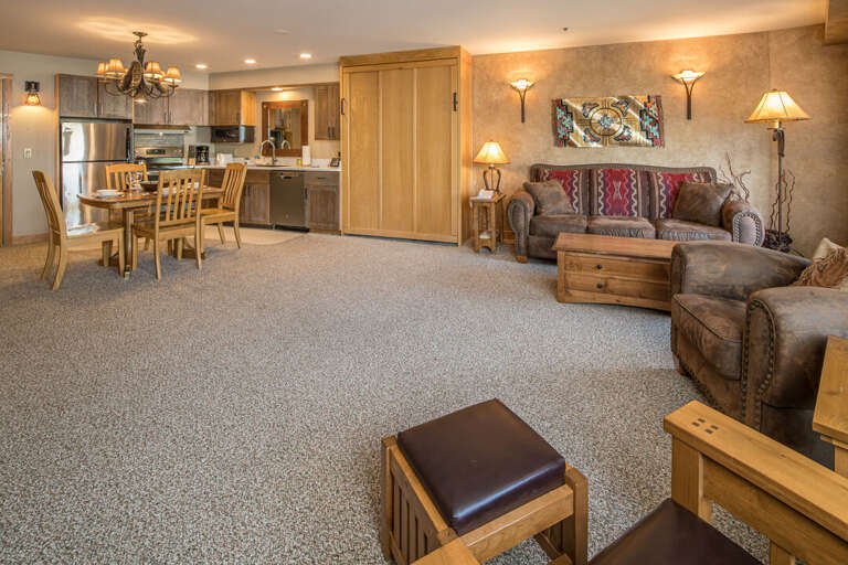 Spacious great room makes it easy to relax after spending the day in fresh powder | Main Level Spacious great room makes it easy to relax after spending the day in fresh powder | Main Level