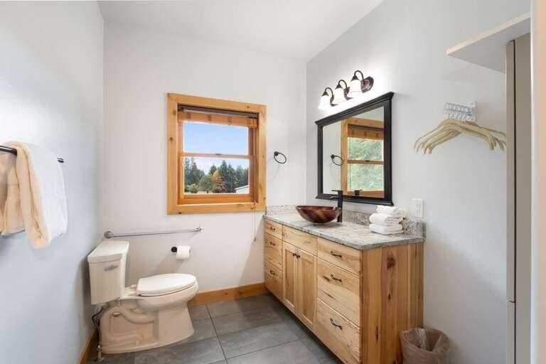 Private bathroom with great natural lighting. | Upper Level | Aerie