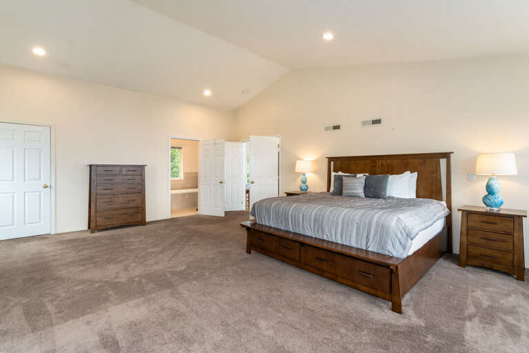 King bed. | Main Level