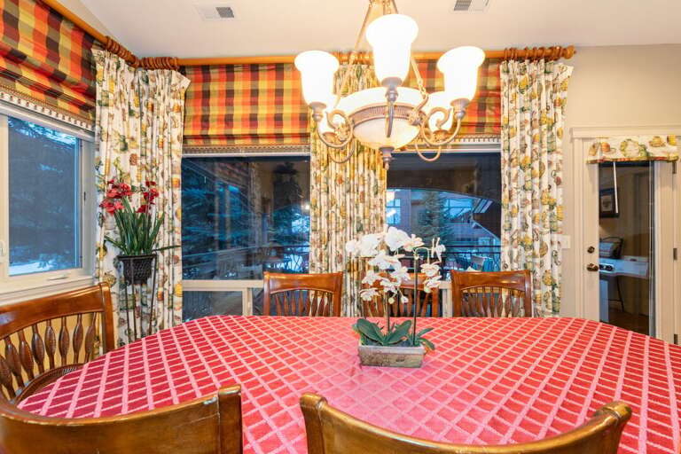 Access to deck to grill out your meal.