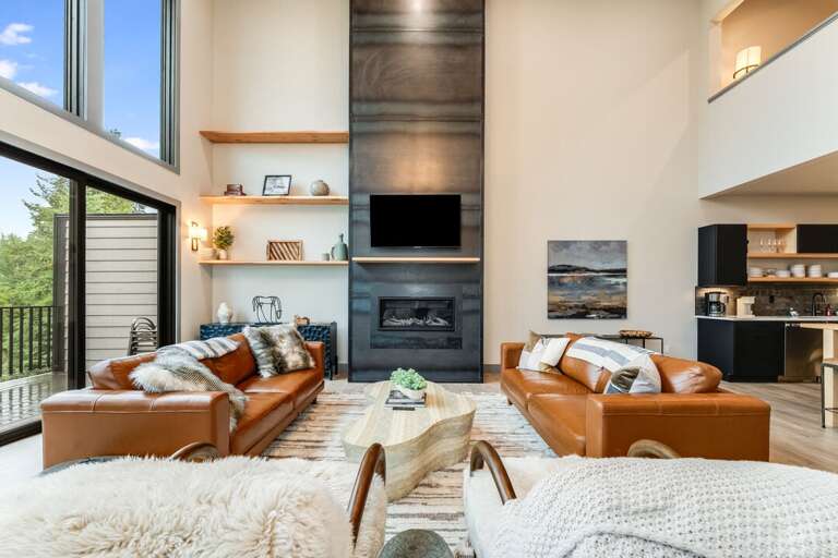 Enjoy your cozy living room | Main Level