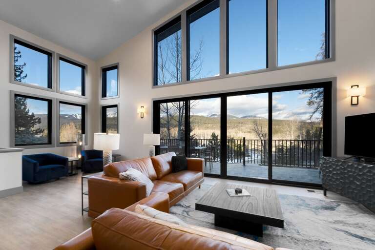 Living room to relax and take in the views. | Main Level