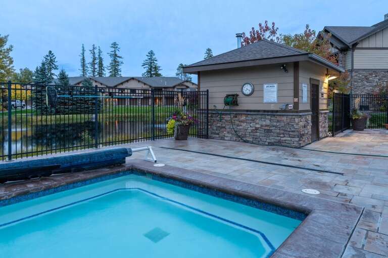 Clubhouse hot tub.