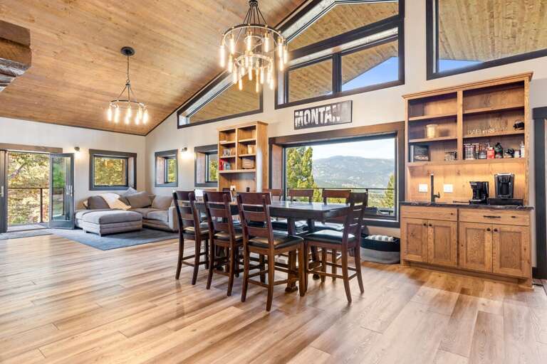 Coffee bar in the dining are makes it easy to stay out of the way of the chefs | Upper Level