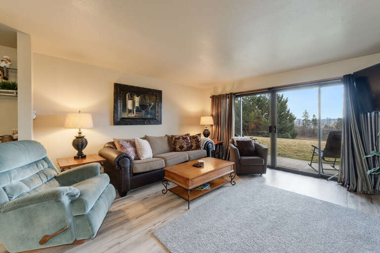 Comfy seating for all of your guests! | Main Level