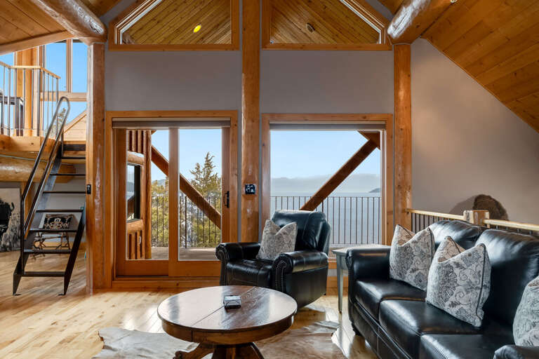 Beautiful views of Flathead Lake from upstairs viewing area | Upper Level