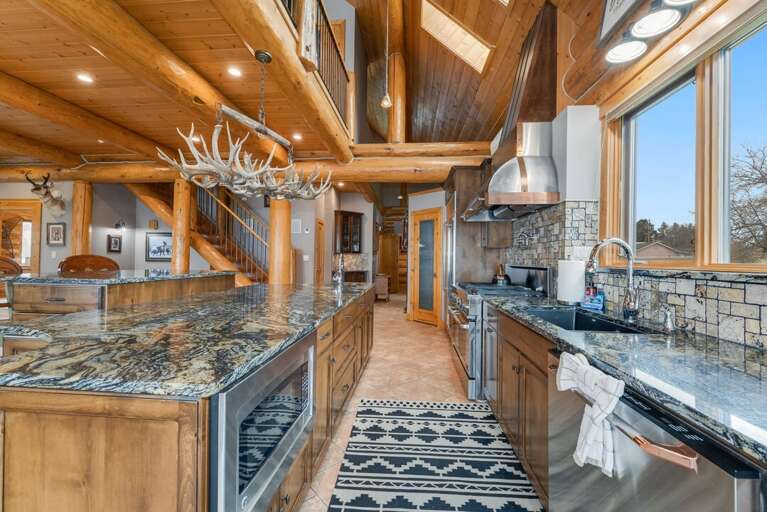 Enjoy this beautiful modern Montana | Interior