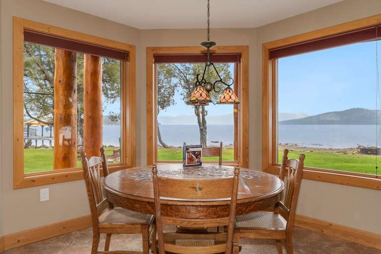 Extra seating in downstairs living space | Lower Level