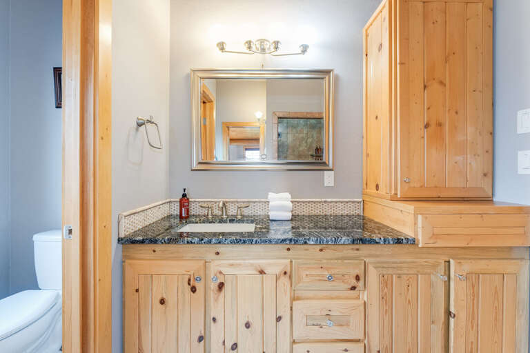 Jack and Jill bathroom | Upper Level