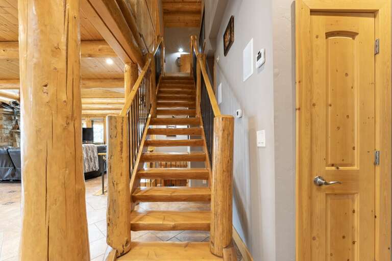 Stairs to upper level | Interior