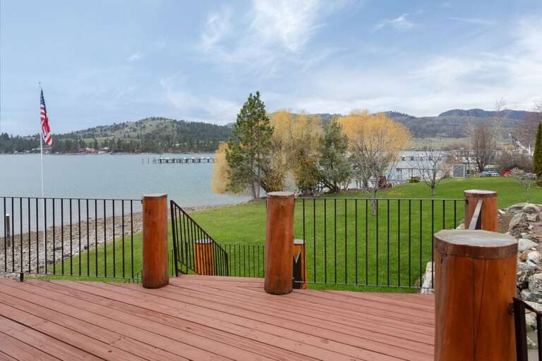 Upper deck with lots of room | Exterior