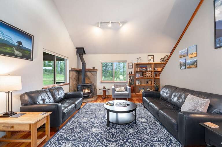Plenty of seating around the wood-burning stove | Interior