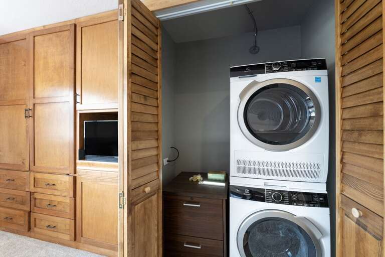 Washer and dryer. | Main Level