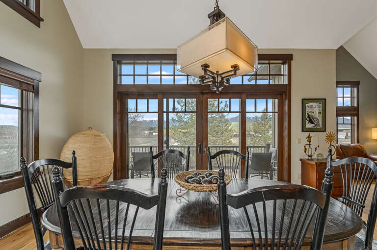 Dining room table for 6. | Main Level