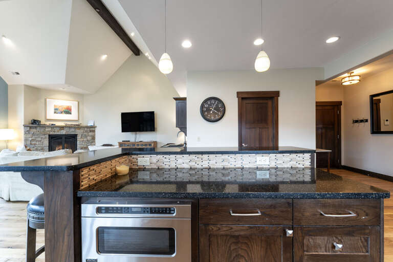 Island with space to prep. | Main Level