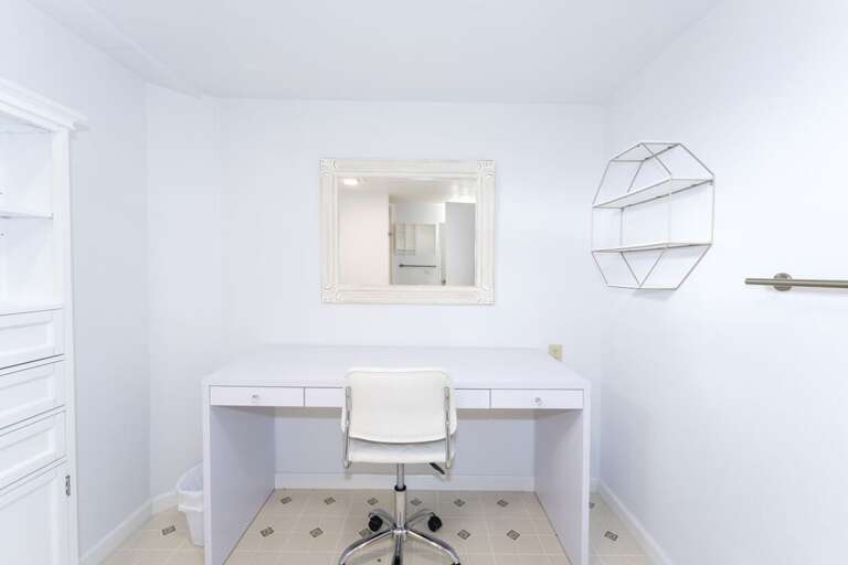 Makeup vanity. | Glacier Ridge House