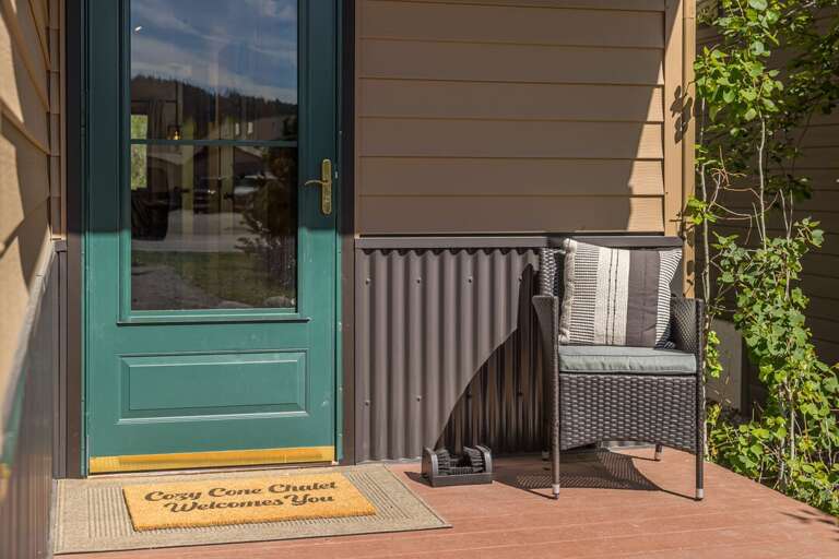 Enjoy a cup of coffee on the front porch | Exterior