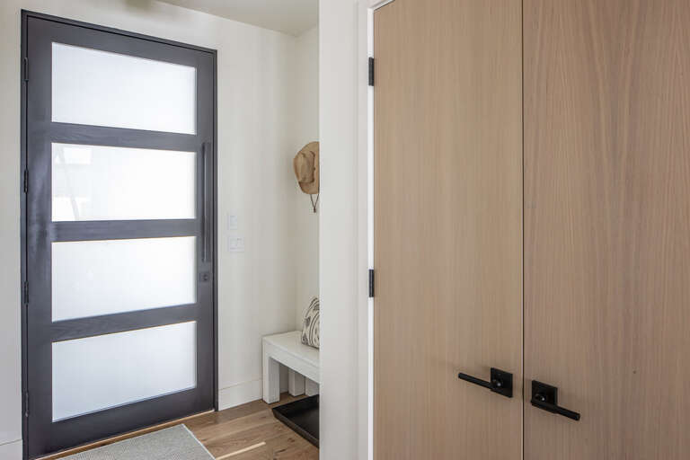 Modern Style Entryway I Main Level