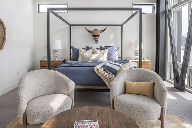 Seating area in Master room I Upper Level
