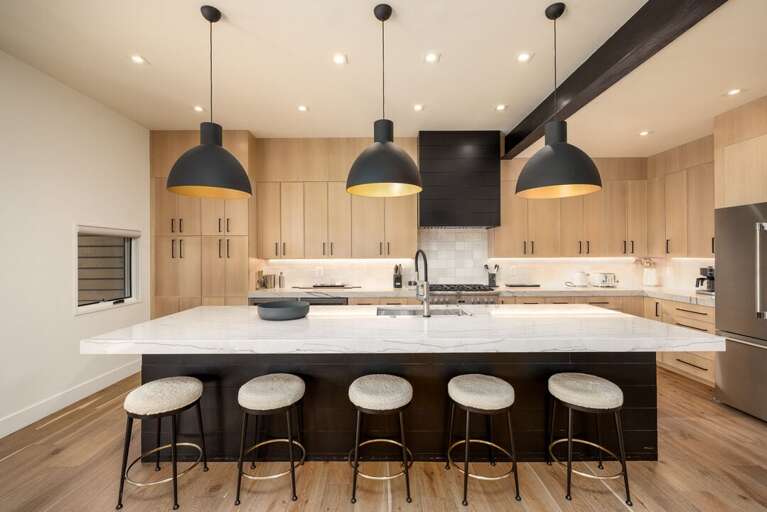 Sleek kitchen with all the essentials I Main Level